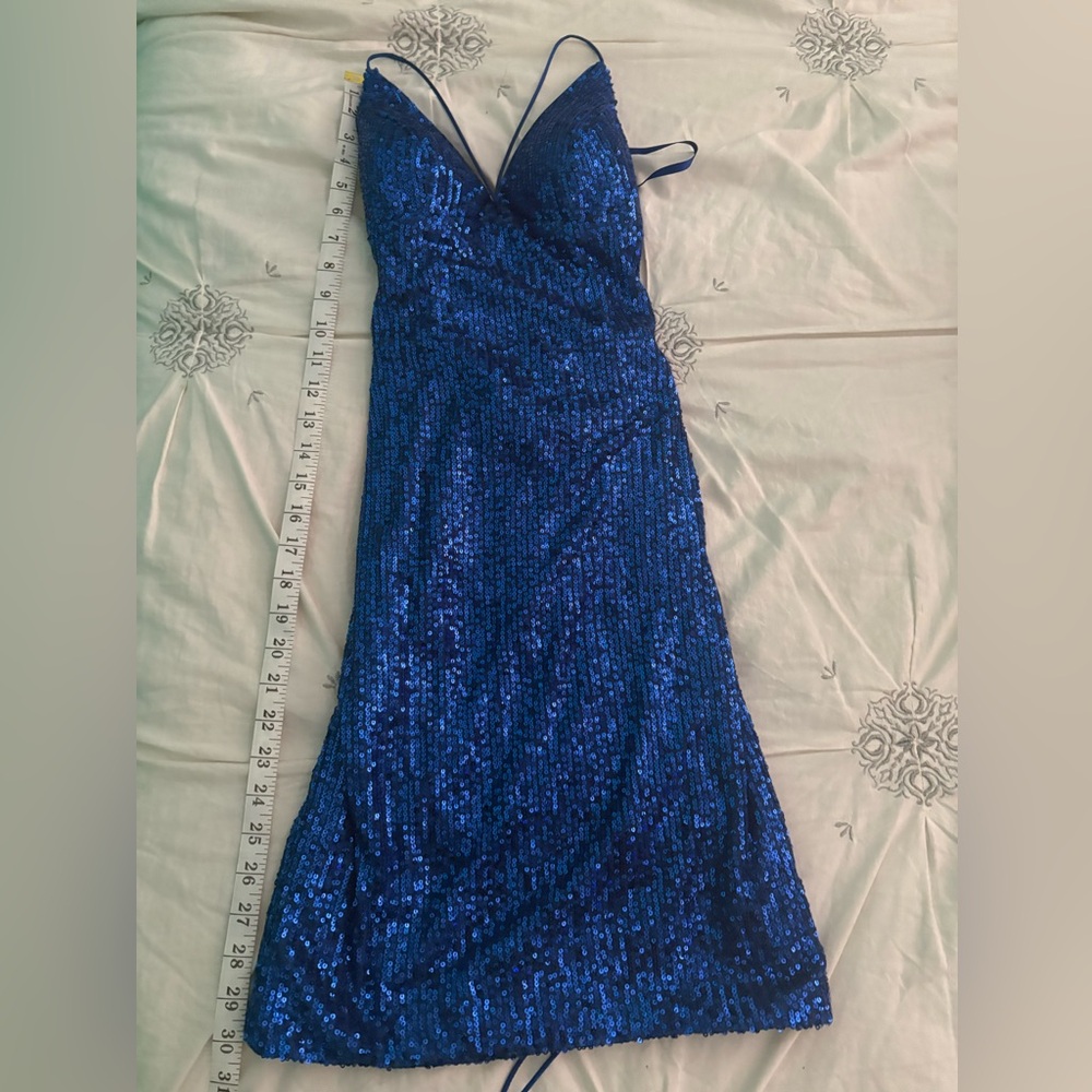 Elegant Blue Sequin Dress